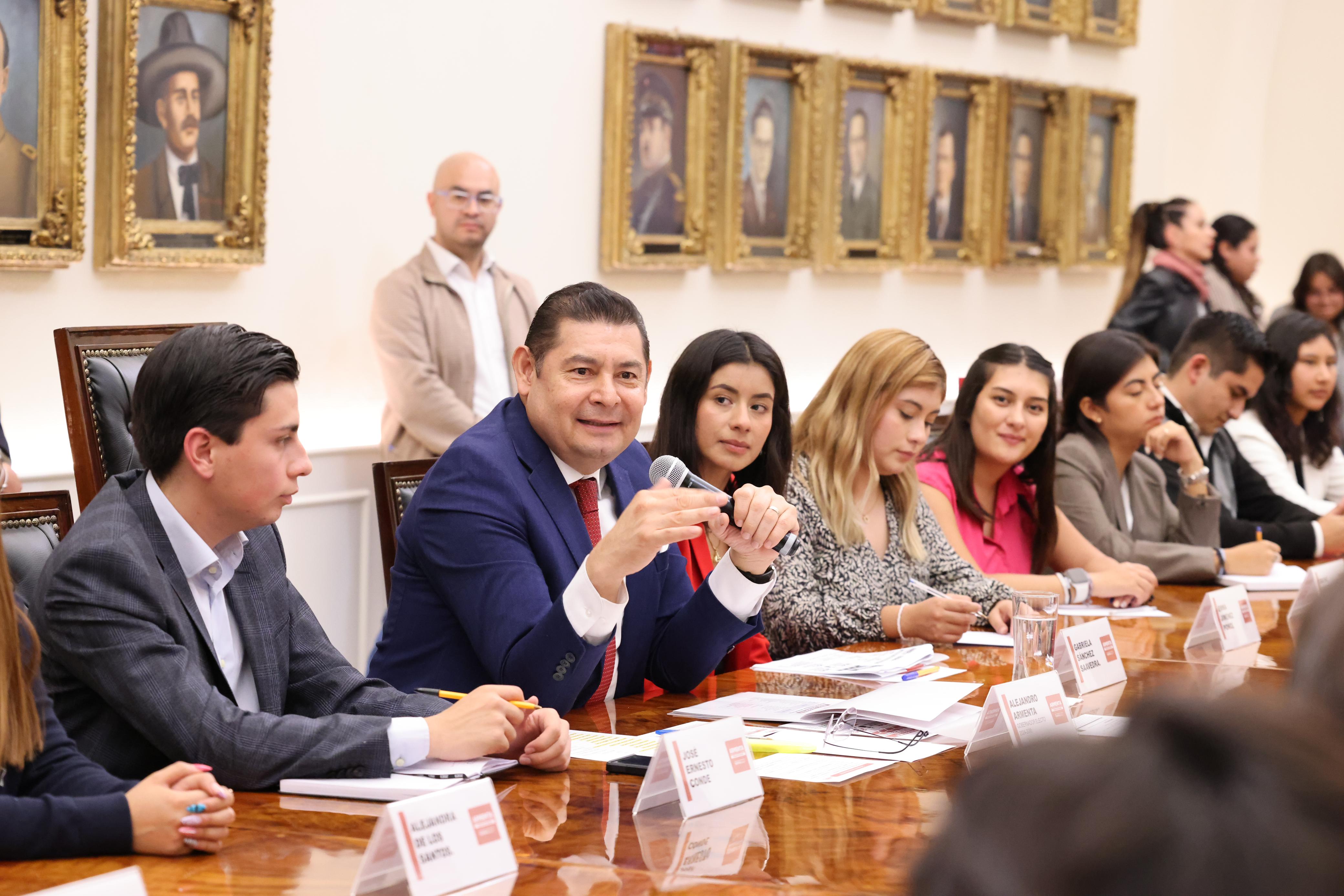 Armenta impulsa gobierno de las juventudes como agentes de la transformación