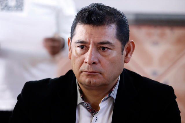 Puebla vive el segundo tiempo del Maximato, dice Armenta Mier