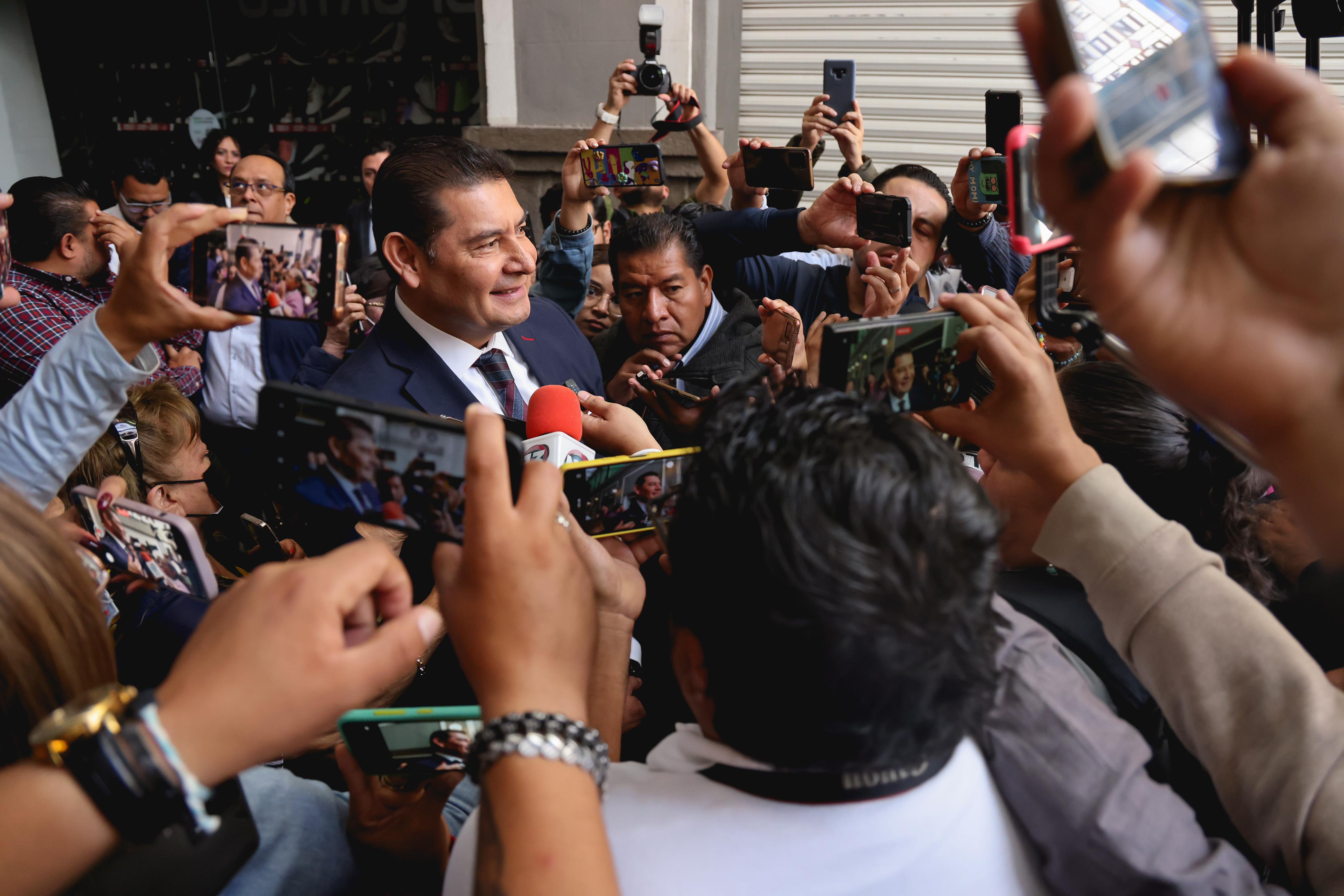 Armenta dialoga sobre paz y justicia para regresarle al pueblo la tranquilidad 