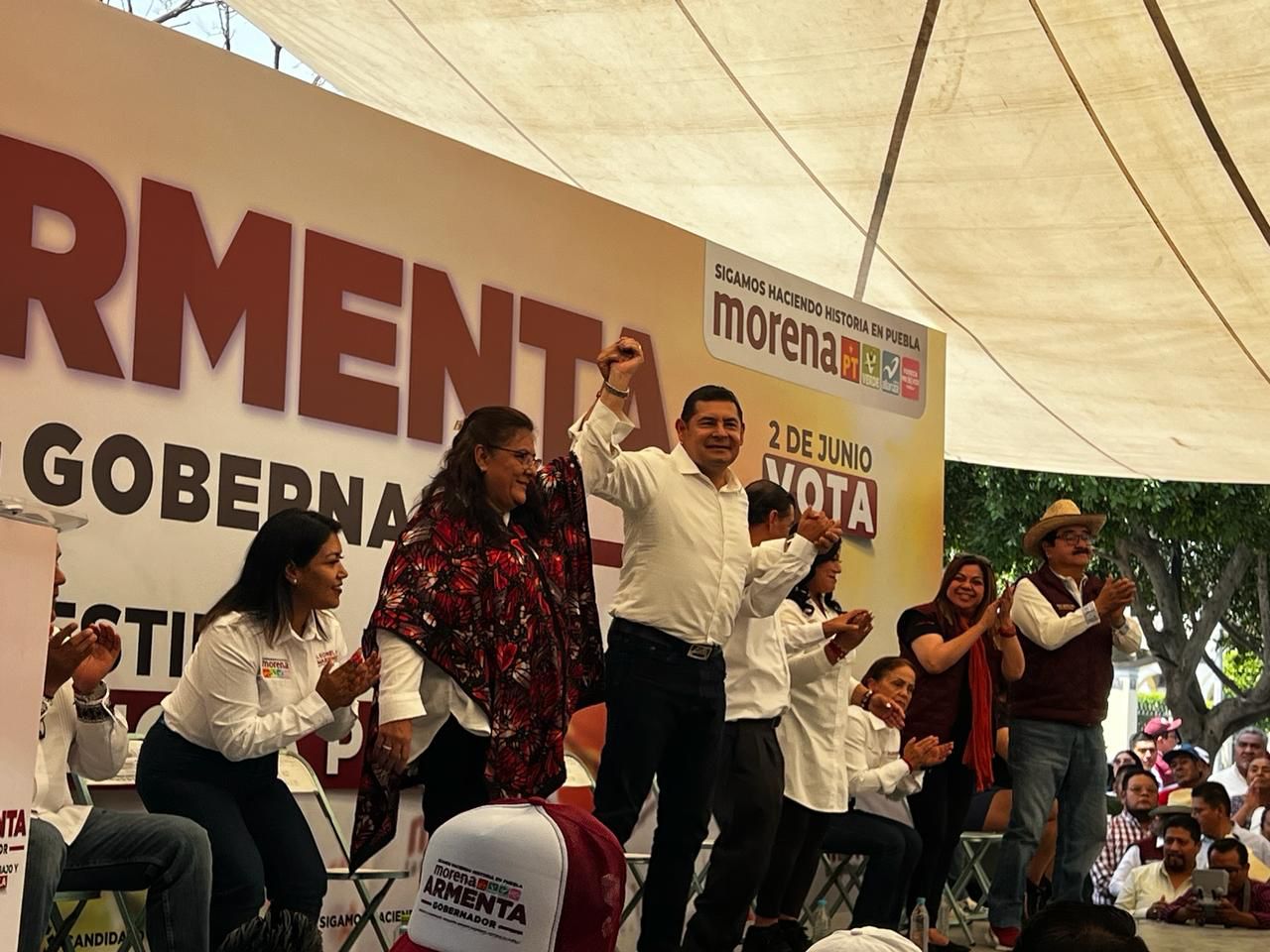 Desarrollo y bienestar para Puebla, el objetivo: Armenta