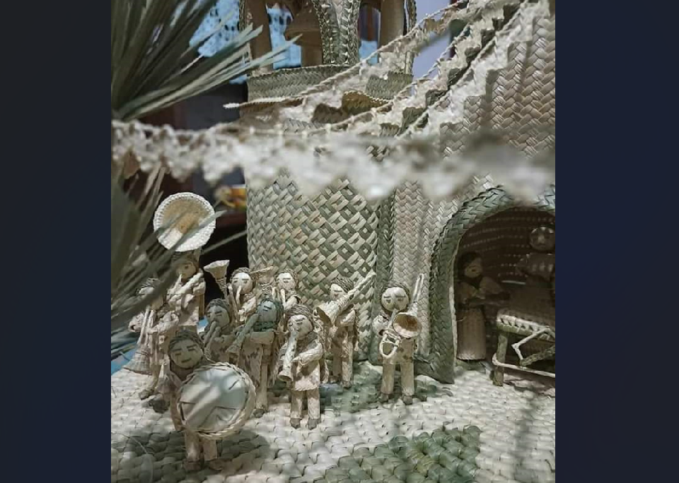 Artesana de Caltepec es reconocida por Fonart