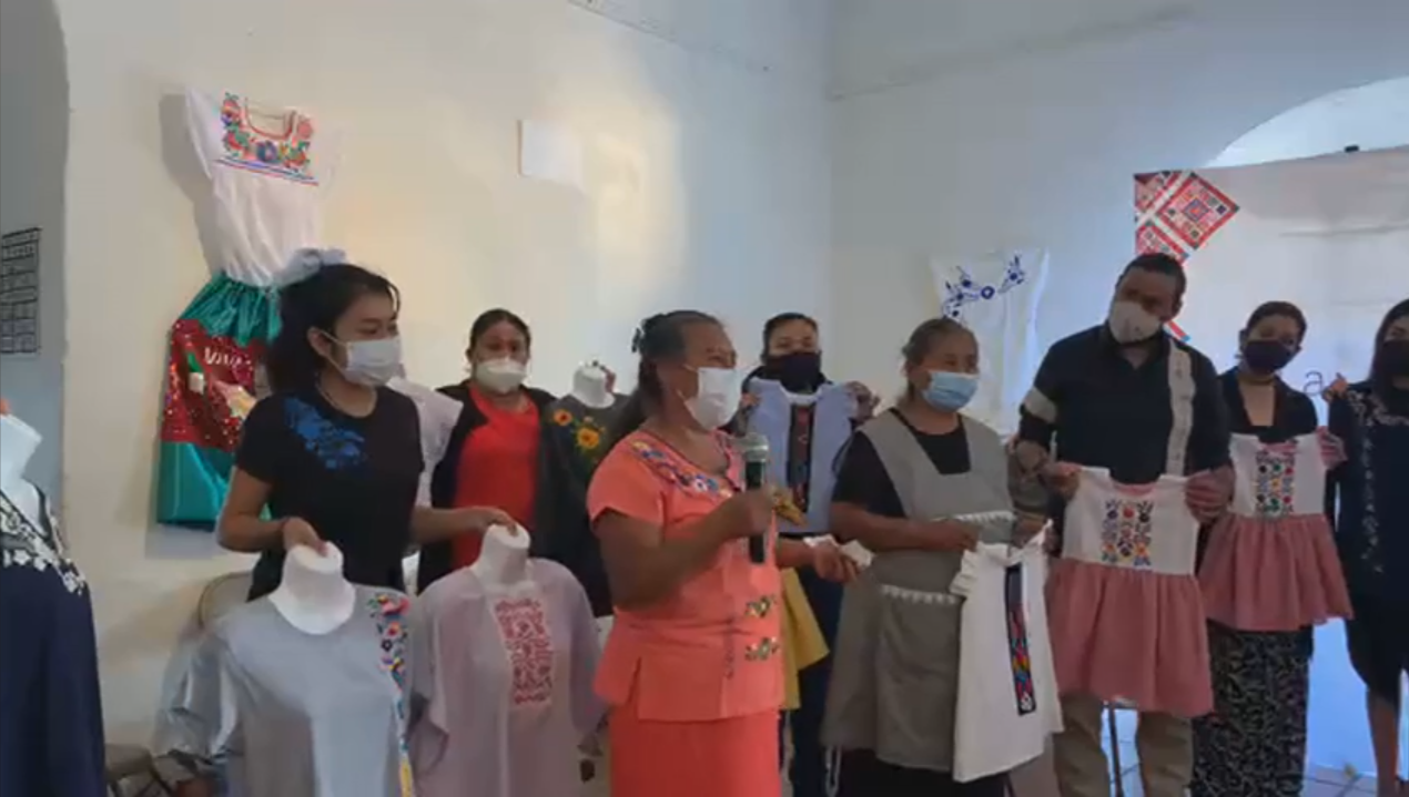 Artesanas venderán sus bordados típicos de San Gabriel Chilac en línea 