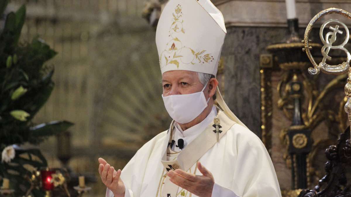Pide arzobispo de Puebla a Sergio Salomón garantizar seguridad