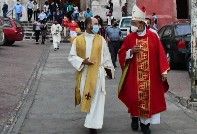 Pide arzobispo auxiliar de Puebla responsabilidad a los poblanos en las elecciones