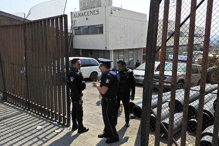 De madrugada roban almacén del IMSS en la Romero Vargas