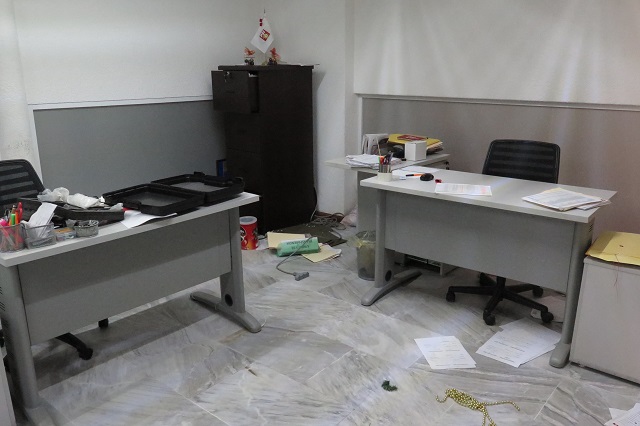 Roban equipo y documentos al PSI en la colonia Gabriel Pastor