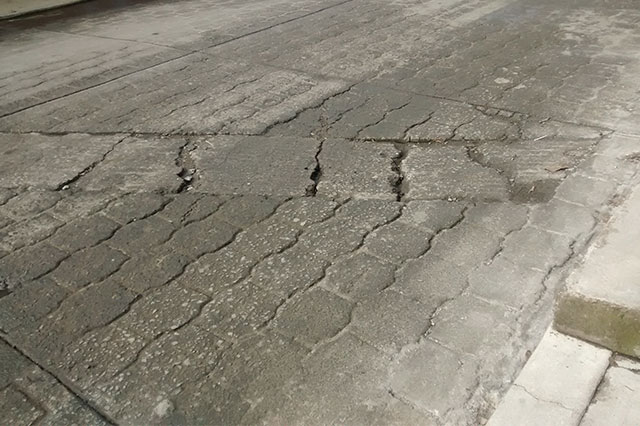 Urgen reparación de la calle Principal de La Mesita, en Huauchinango