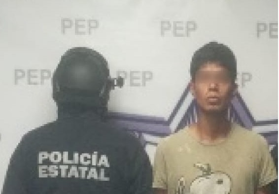 Aseguran en Atlixco a sujeto con 21 fotos de pornografía infantil