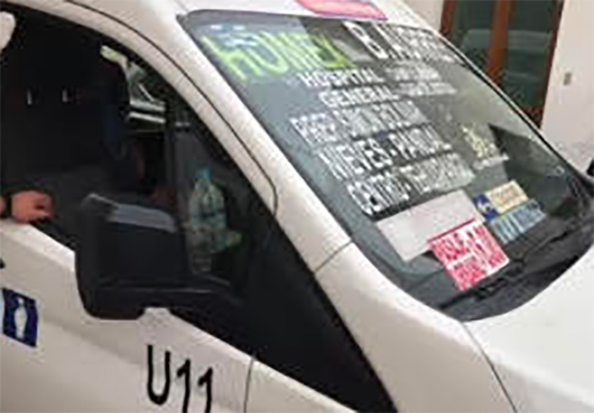 Pasajero pide mejor trato y chofer de transporte lo embiste en Atlixco