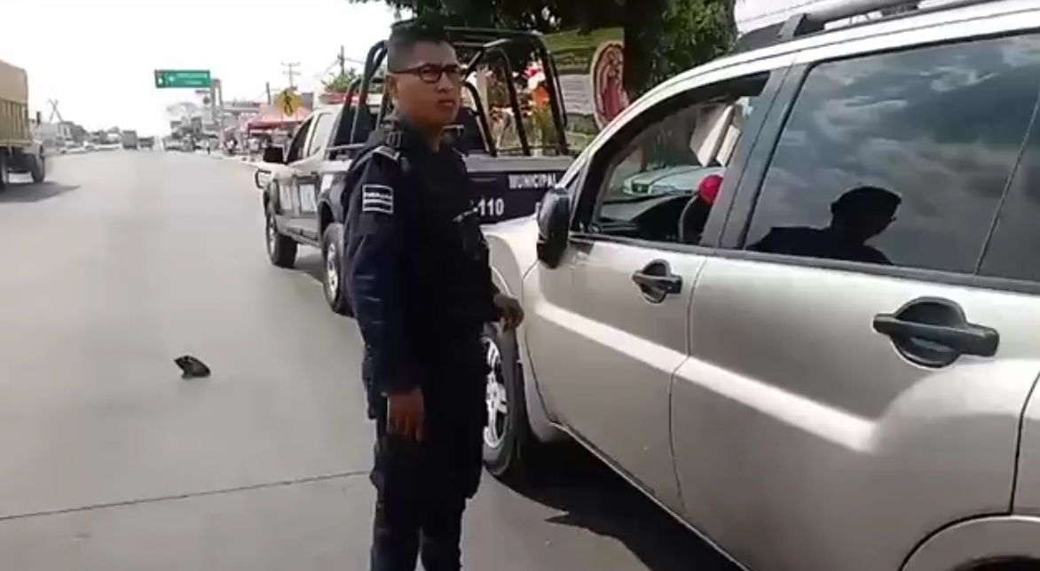 Camioneta del CONSUCC atropella a mujer en Tehuacán