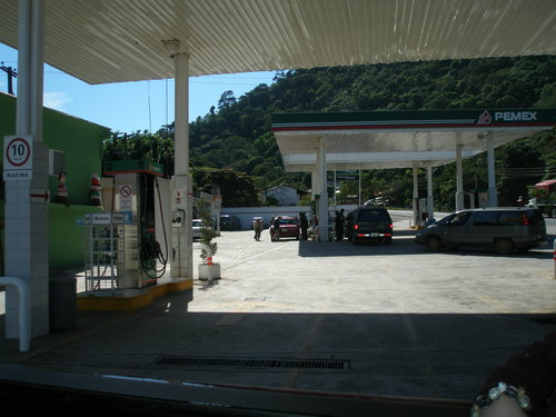 Atropellan a anciano junto a gasolinera en Xicotepec