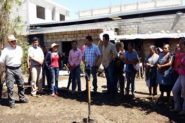 Anuncian 150 cuartos para familias de escasos recursos en Atzitzihuacán