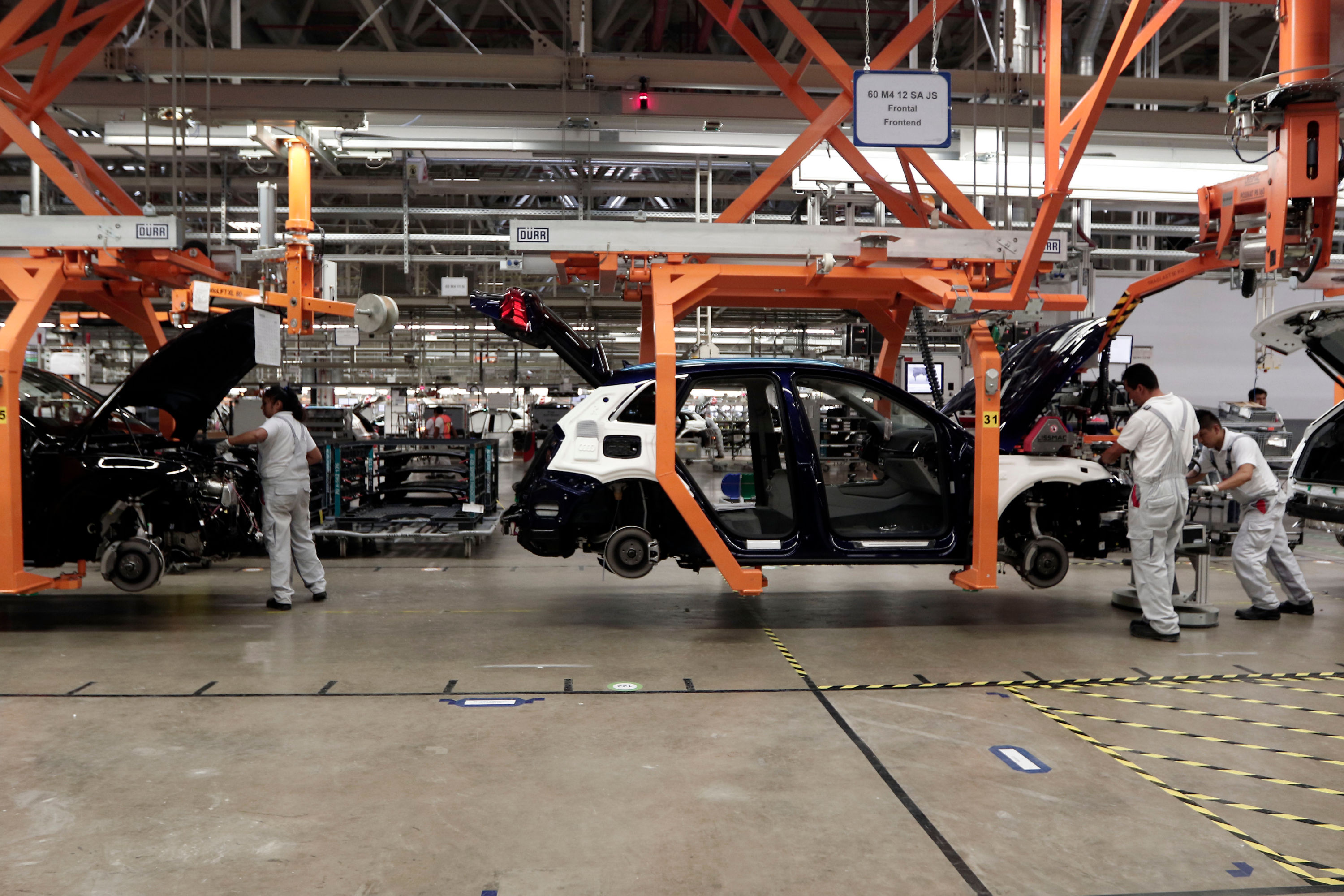 Caen 19.1% exportaciones de Audi de autos armados en Puebla