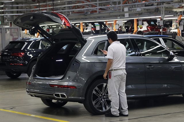 Audi confirma paro técnico este mes pero rechaza despidos