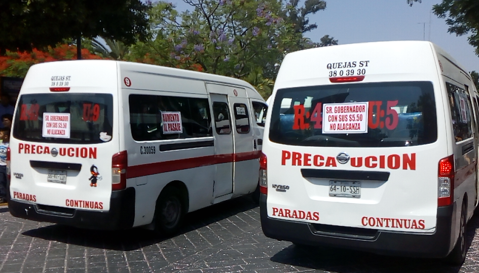 Transportistas dialogan con Barbosa de incremento a la tarifa