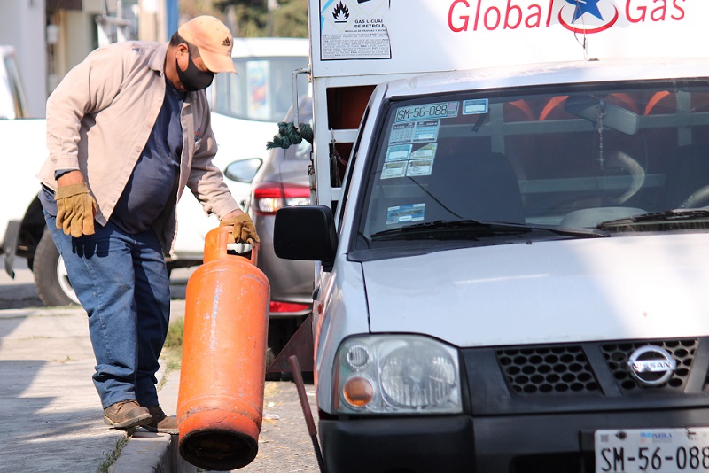 Aumento del gas LP pega al bolsillo de las familias de Puebla