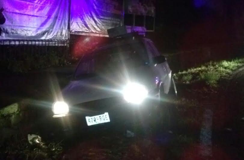Hallan abandonado en Teziutlán automóvil con reporte de robo