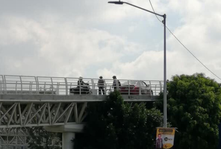 Se vuelve a subir auto a ciclopista de la Atlixcáyotl
