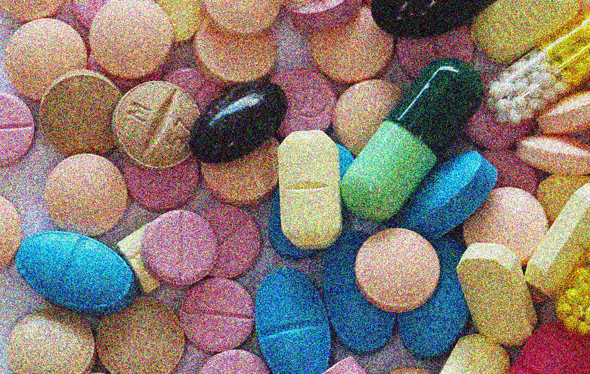 Recomienda IMSS no automedicarse para evitar toxicidad