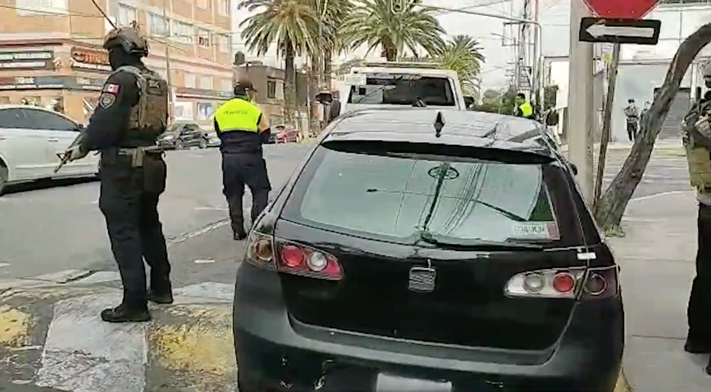 Aseguran vehículo usado en atentado contra Ciro Gómez Leyva