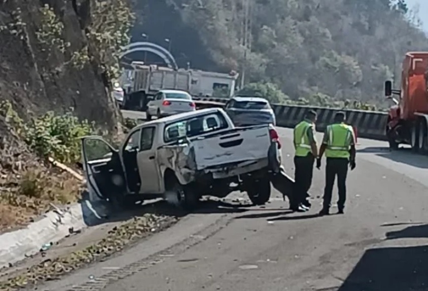 Cierran autopista de Acatzingo a Veracruz por 3 accidentes