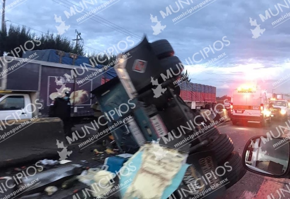 Reabren autopista Puebla–Orizaba tras accidente de tráiler