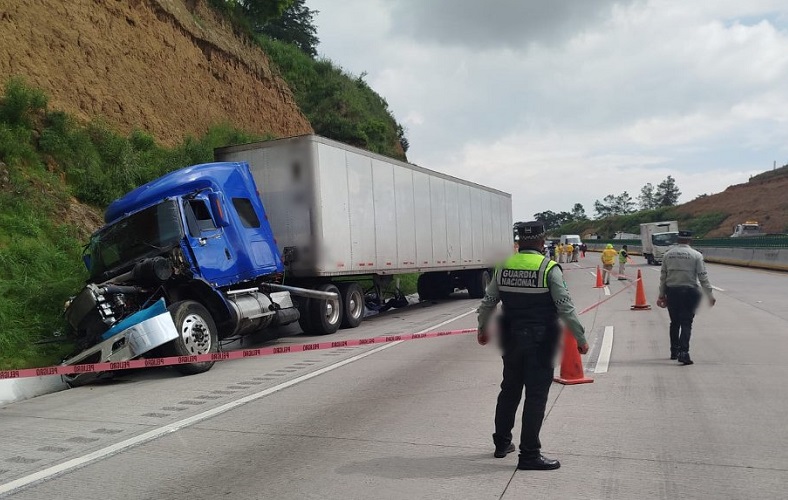 Calma: accidente y obras causan tránsito lento en la México-Puebla