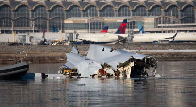 El pretexto de Trump, sacrificando vidas y atentando contra la aviación