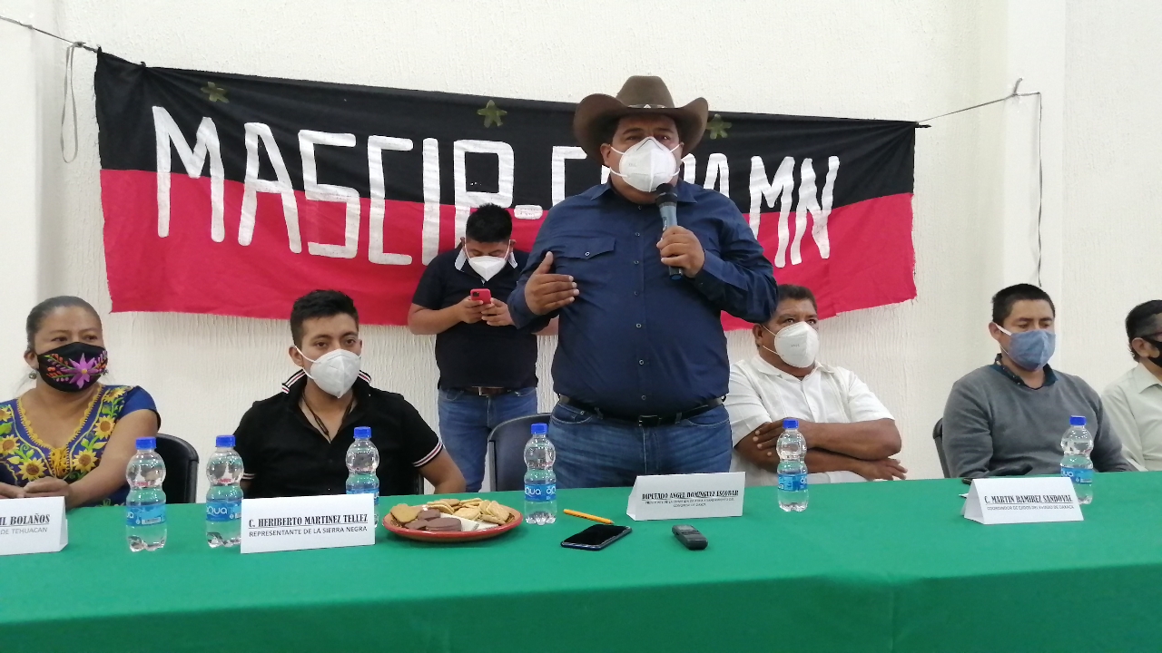 Denuncia movimiento Macip a avicultores de afectar las lluvia  en Tehuacán