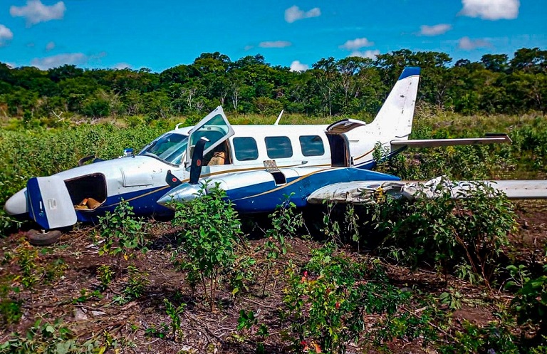 Intercepta Sedena avioneta con casi media tonelada de cocaína