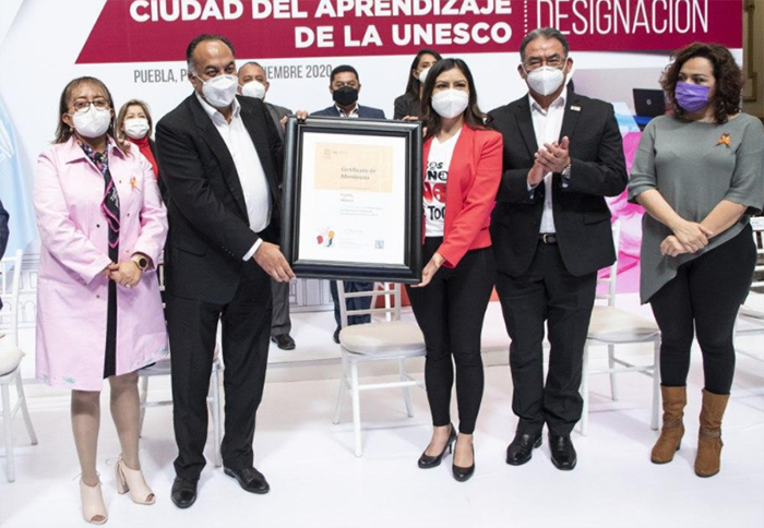 Ayuntamiento de Puebla oficializa ingreso a la Red de Ciudades del Aprendizaje 