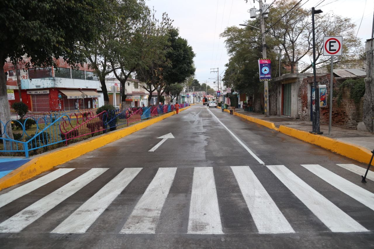 Ayuntamiento de Puebla entrega rehabilitación de la calle Camino Nacional
