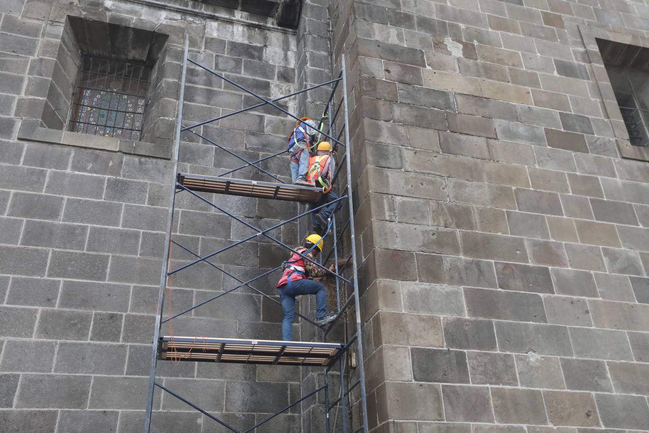 Ayuntamiento de Puebla pone en marcha mantenimiento a la catedral