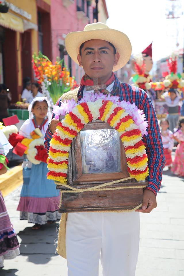 Convite del Huey Atlixcáyotl recorre las calles de Atlixco