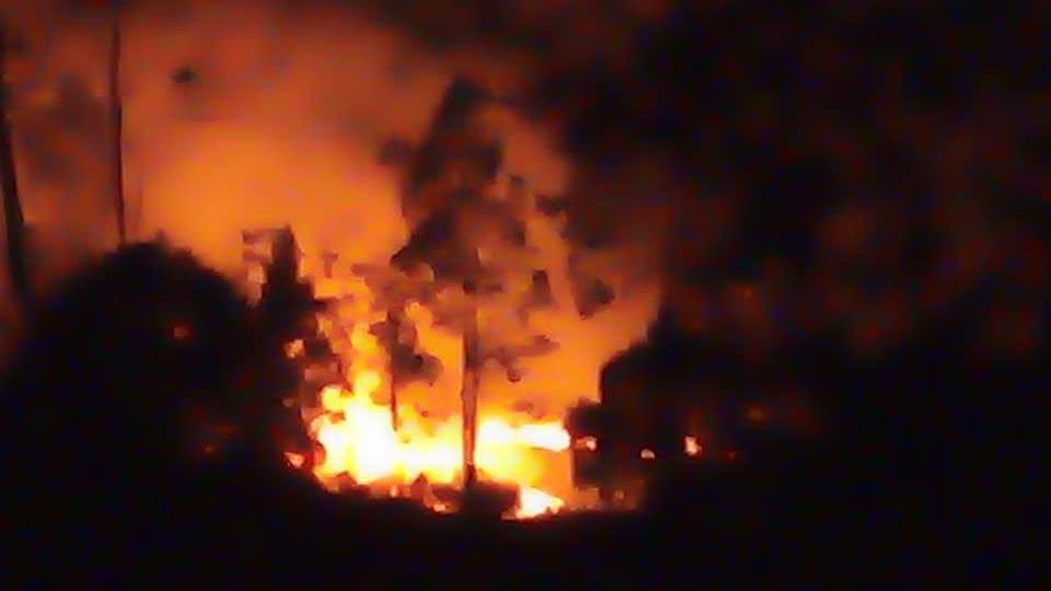 Fuerte incendio se presenta en inmediaciones del parque estatal Flor del Bosque