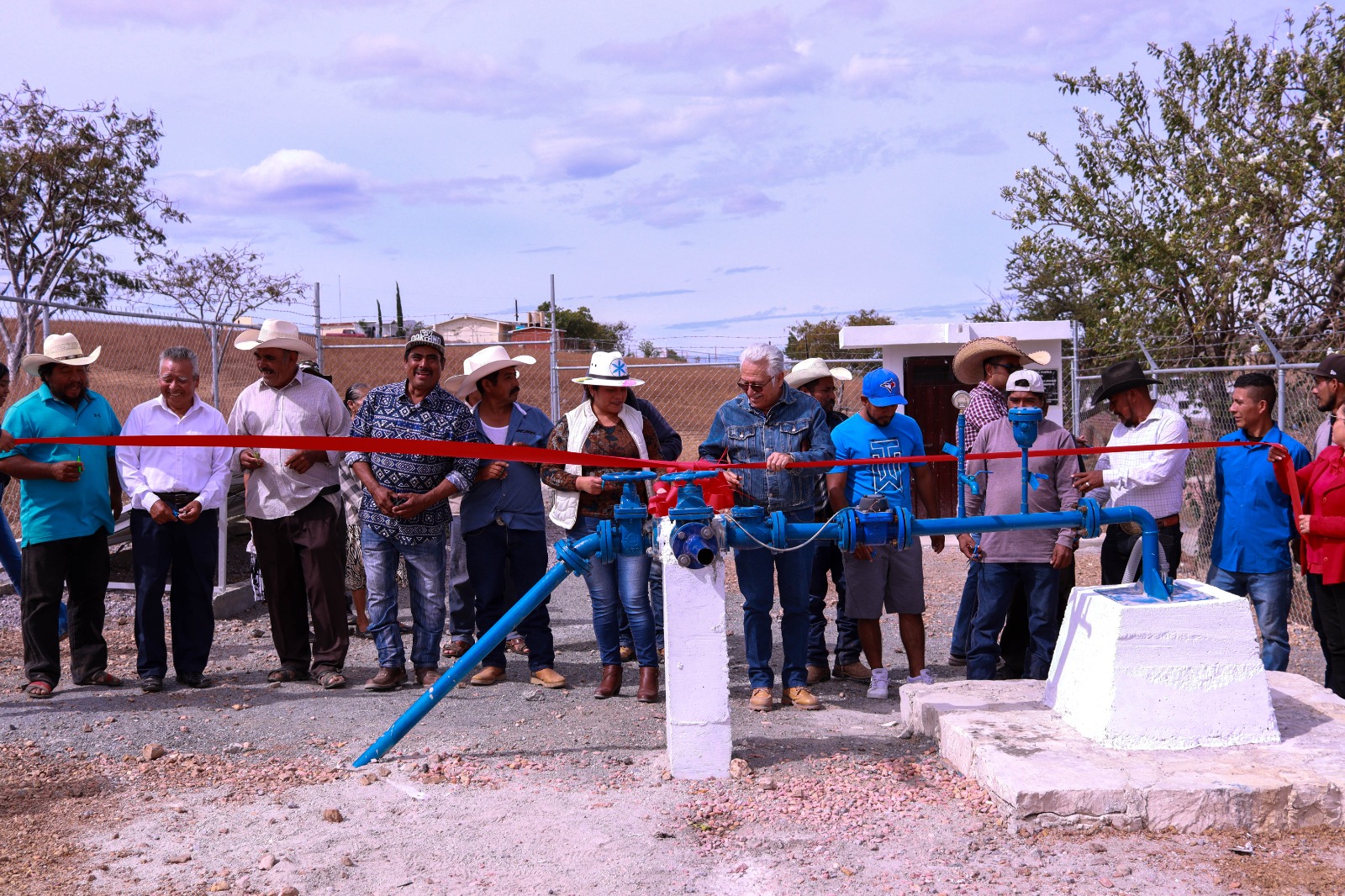 Ayuntamiento de Tepexi equipa pozo de agua potable en Rancho Las Flores
