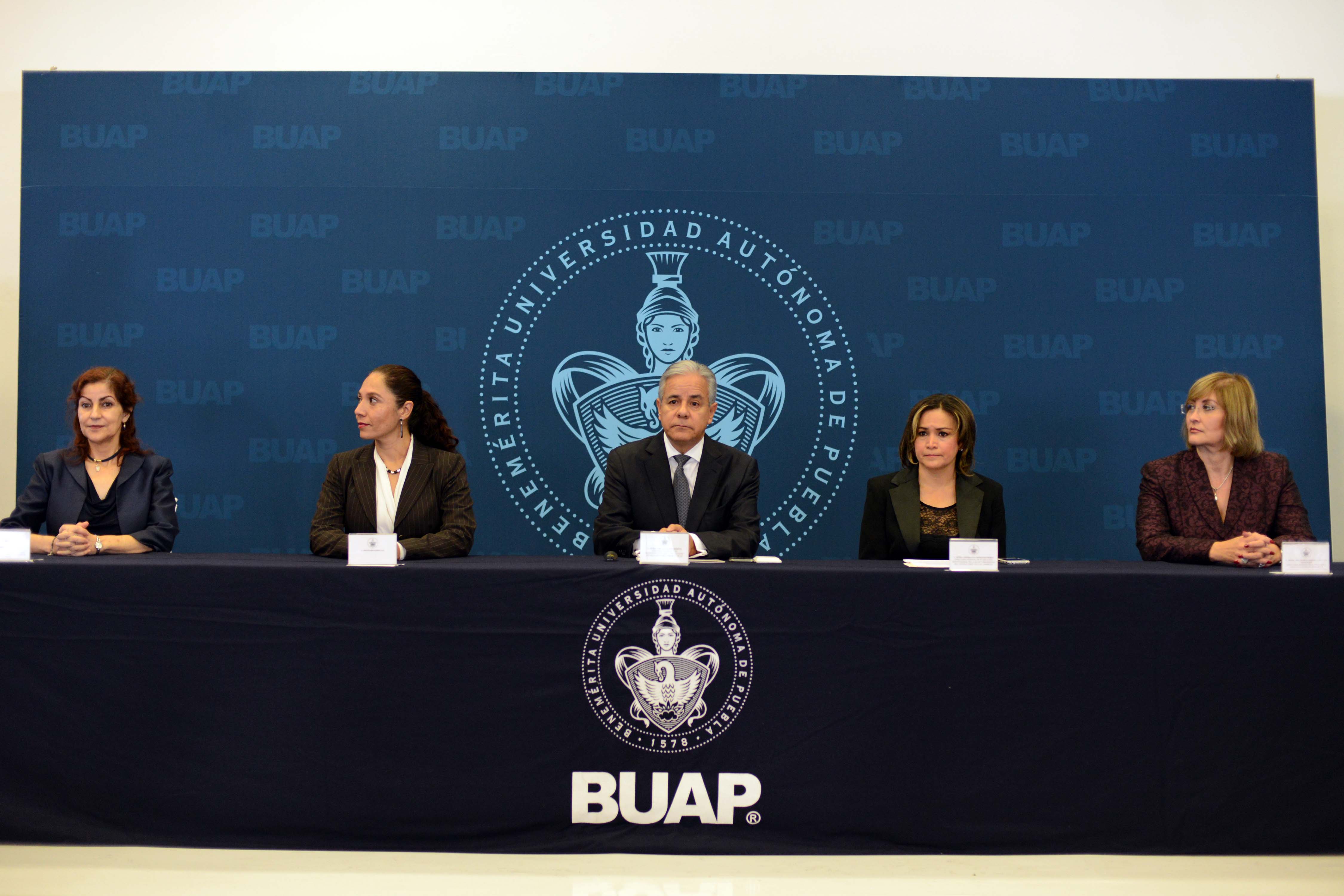 Analizan en congreso  BUAP  esquemas de la ASFy de la SFP