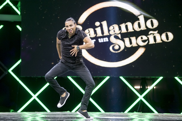 Revelan nombres de artistas y participantes de Bailando por un Sueño