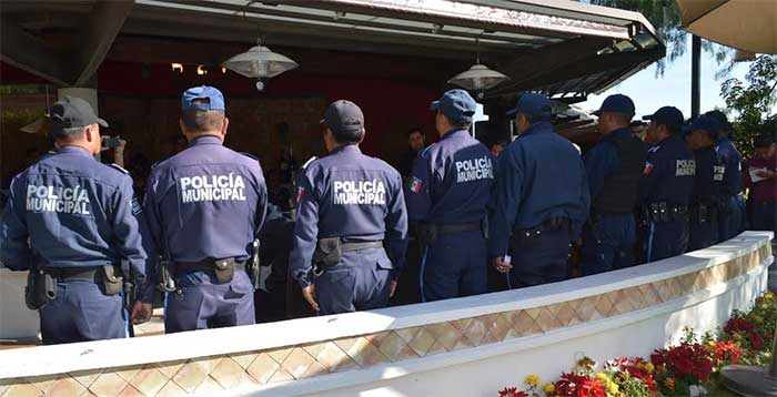 Causan baja 21 policías de San Pedro por reprobar pruebas
