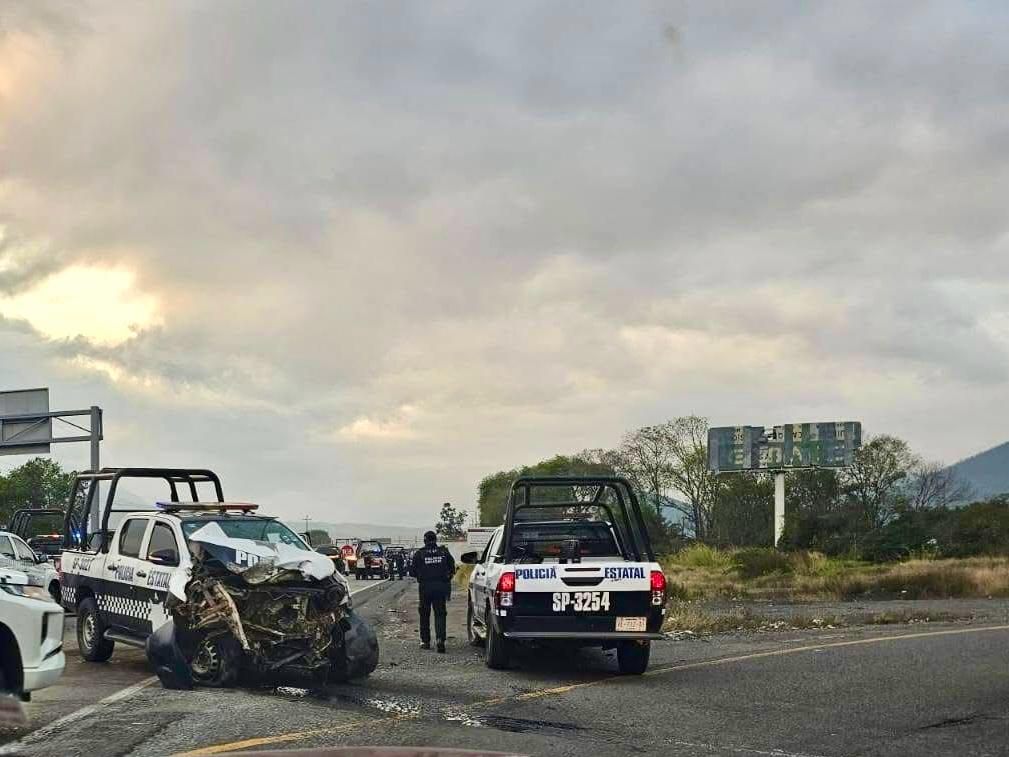 Robo de tráiler desata balacera en la autopista Orizaba-Puebla