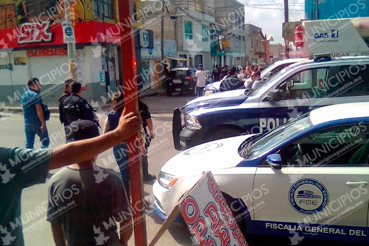 VIDEO Matan a policía en balacera frente a kínder en Puebla capital