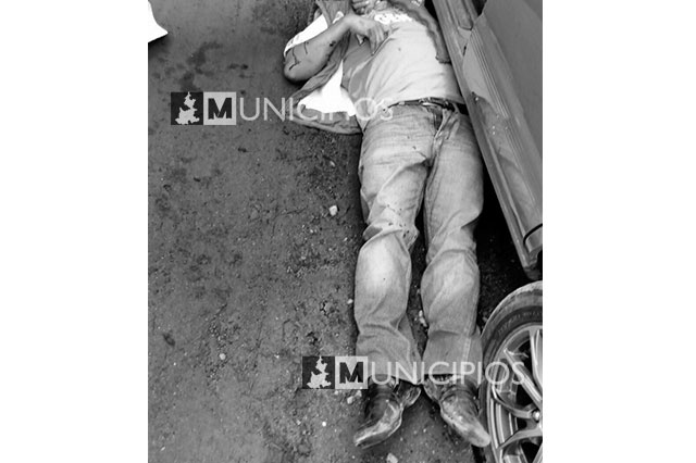Matan a balazos a taxista en comunidad de Huauchinango