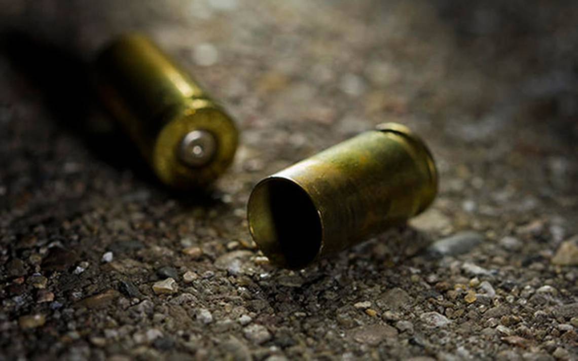 Un hombre fue atacado a balazos afuera de una tienda en Tlaxcala 