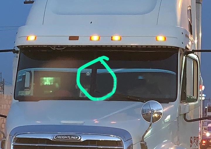 Plagios y hasta robo de camiones con pollos y cerdos, saldo de atracos en carreteras