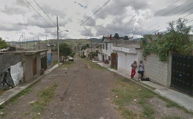 Lo acribillan frente a su casa en Balcones del Sur
