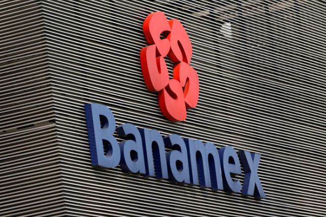 Banamex prevé estancamiento económico para 2025 por gasto excesivo