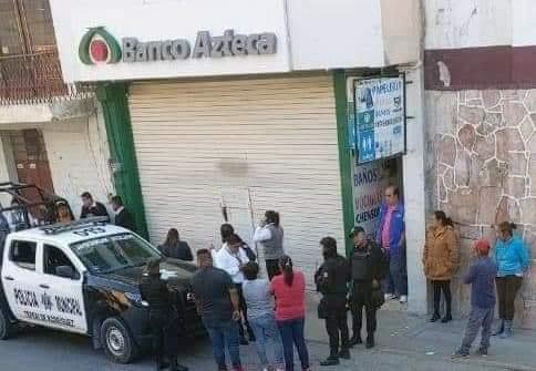Salinas Pliego tampoco paga renta y le cierran Banco Azteca de Tepexi