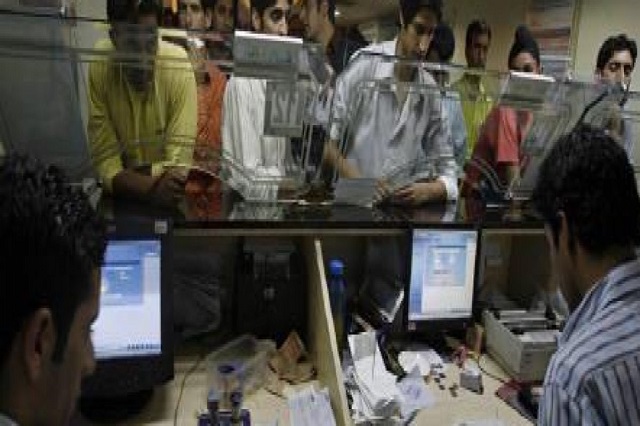 Burócratas de Tehuacán irán a huelga; reclaman 10 mdp