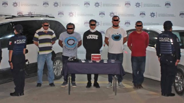 Desarticulan banda por robo a Coppel de Plaza San Pedro