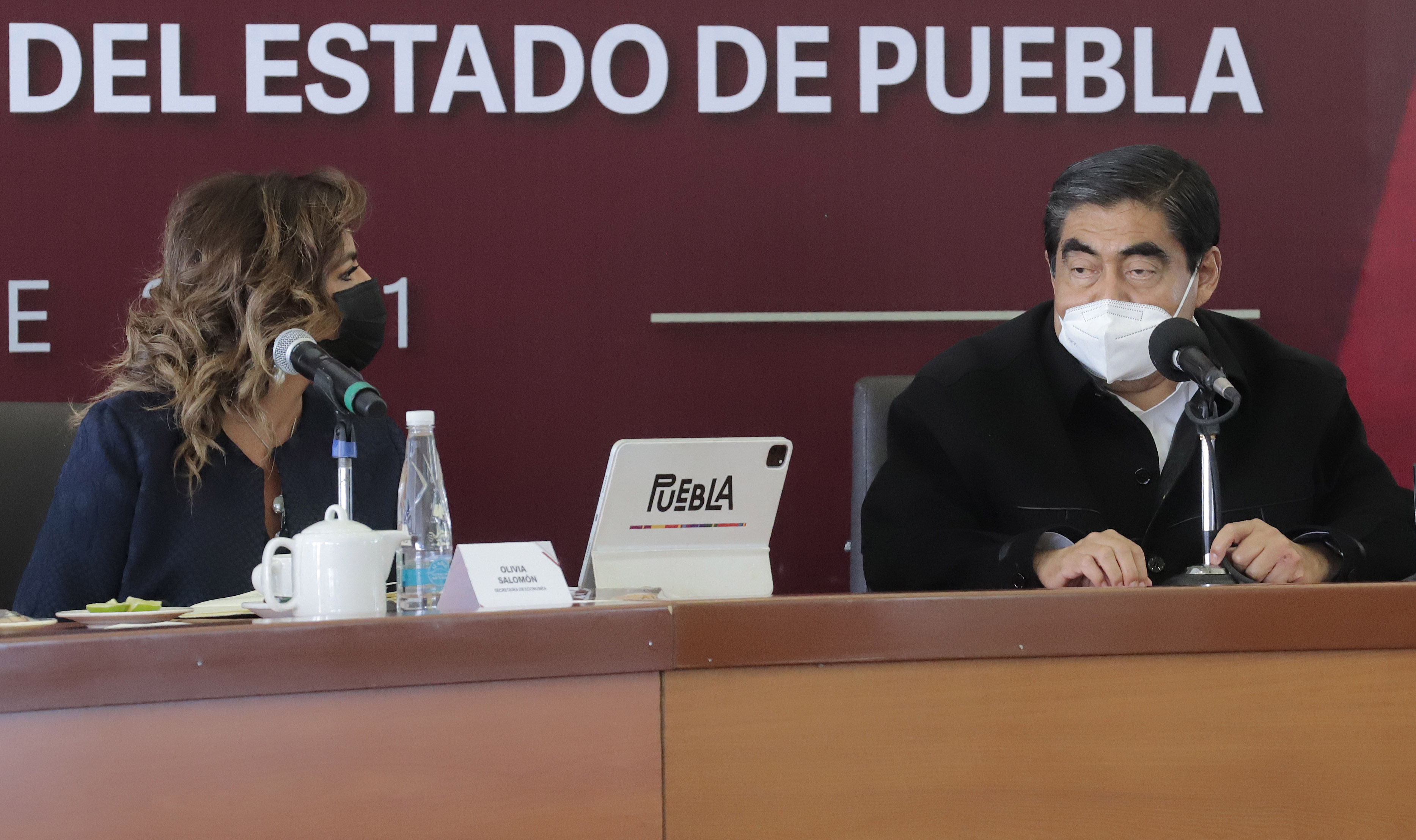 Pide Barbosa a empresarios mantener acciones para apertura económica